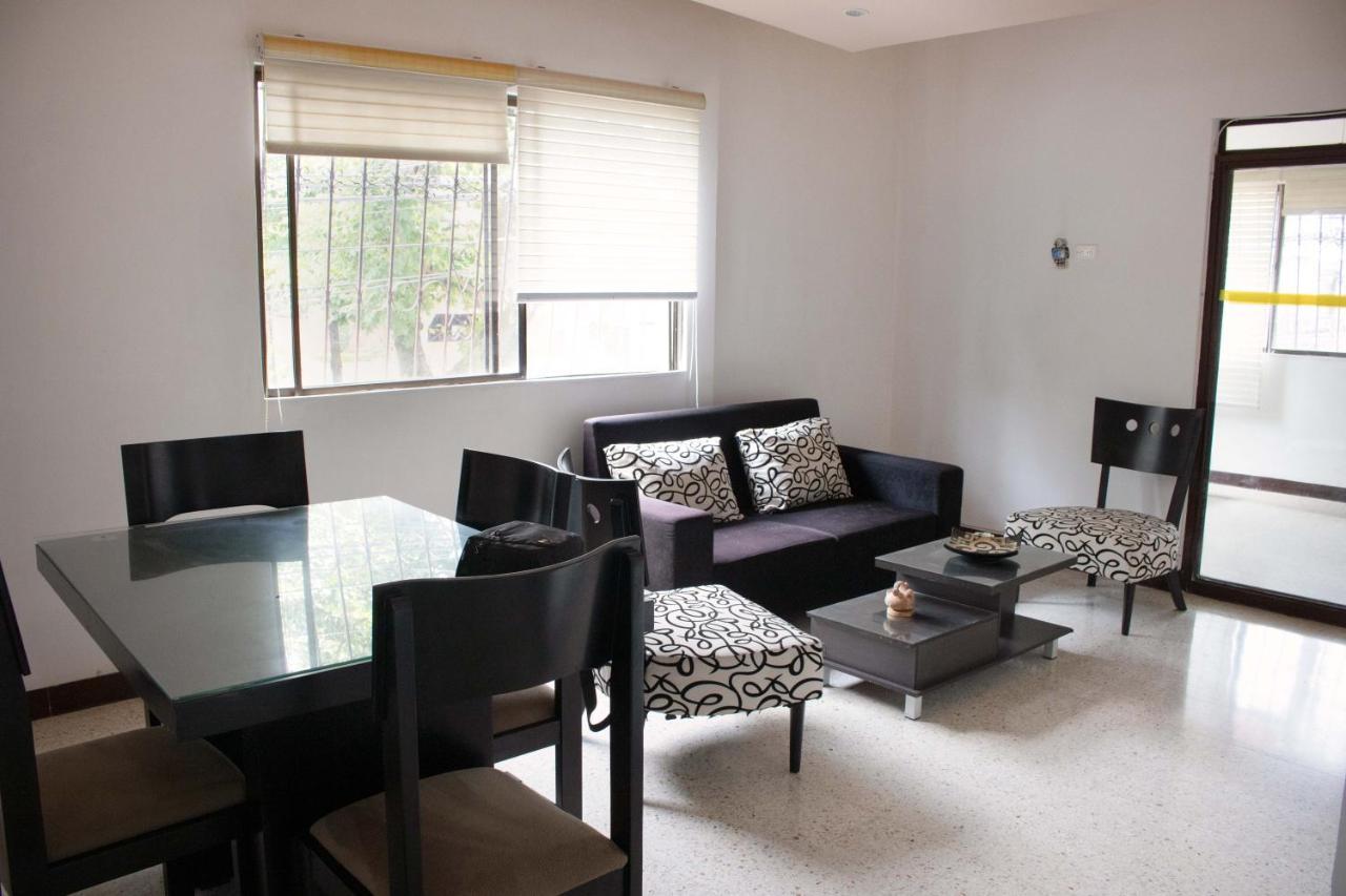 קאלי Apartamentos Limonar מראה חיצוני תמונה